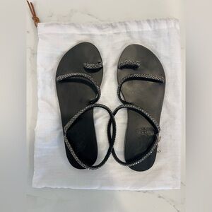 Ancient Greek Sandals - Apli Eleftheria Sandals